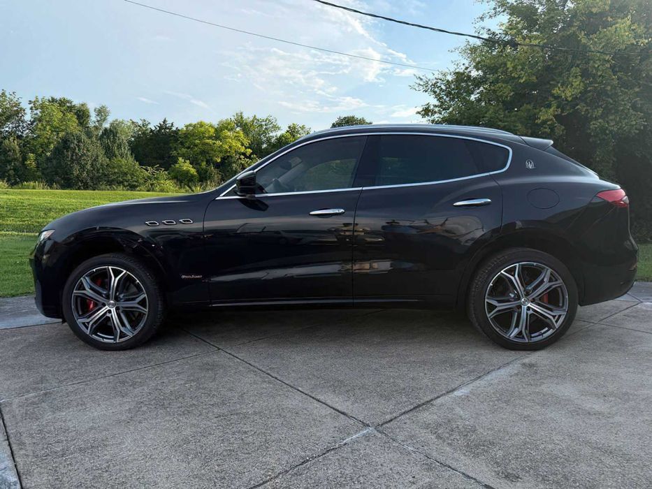 Maserati Levante S GranLusso      2019