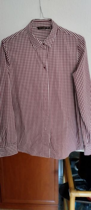 Camiseiro de senhora