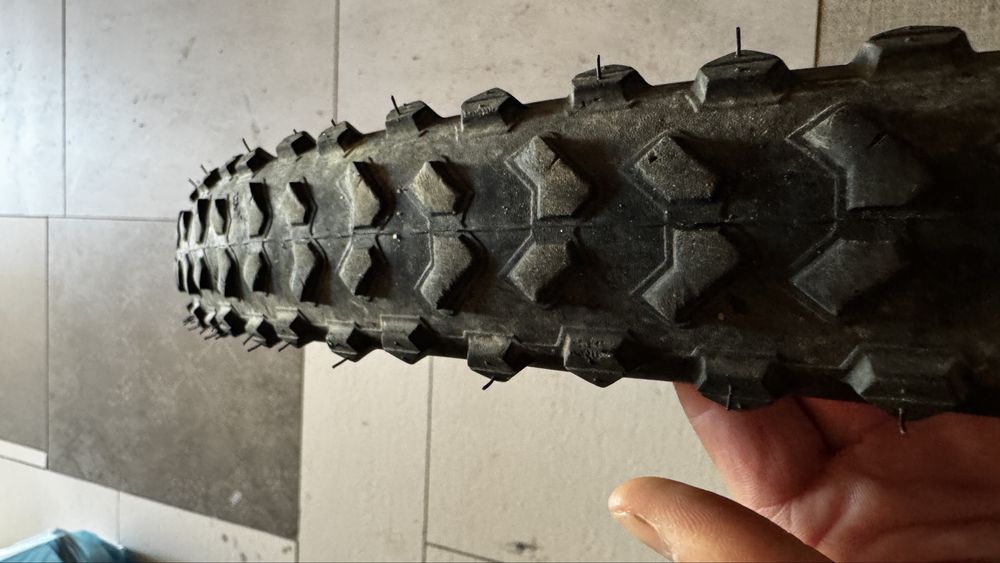 Continental MountainKing 29x2.3