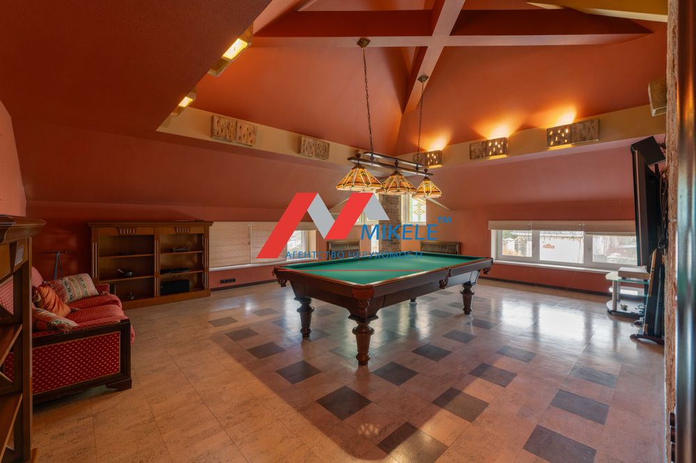 Без комісії Заміський маєток 685 м2 1 га Гостомель км від Києва