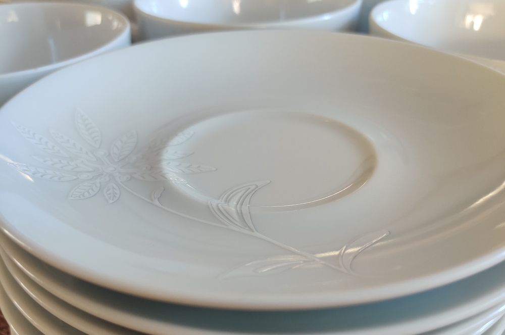 Zestaw 6 filiżanek z podstawami Porcelana Kristoff Krzysztof Wałbrzych