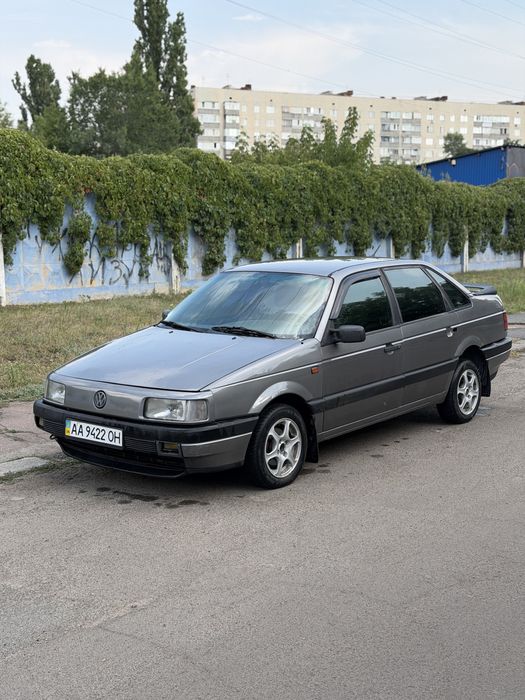 VW Passat B3 2.0