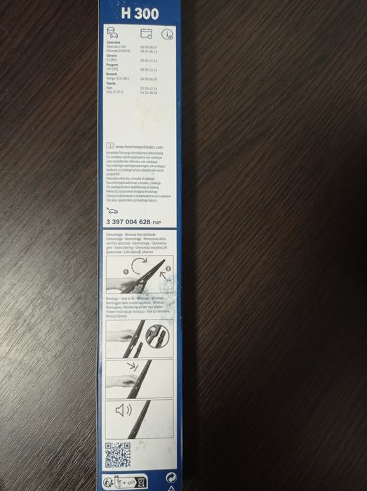 Стеклоочиститель на авто, задний новый