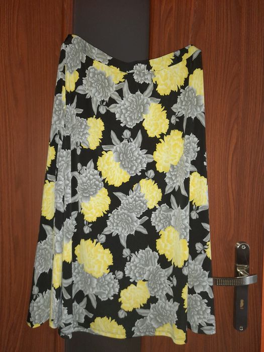 Spódnica rozmiar 14-16