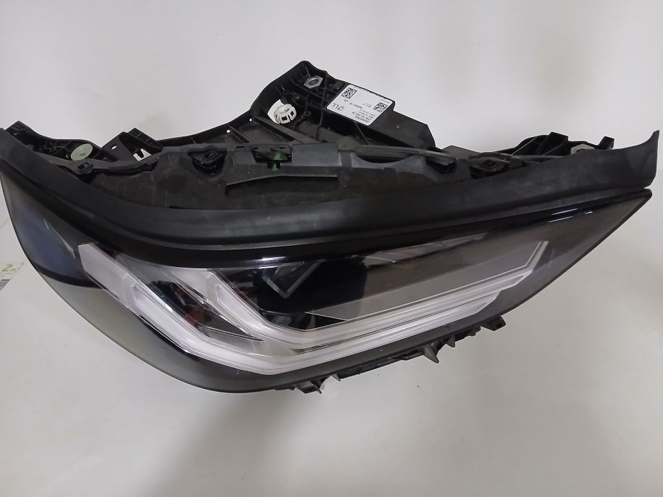 Farol BMW X3 G45 2024
