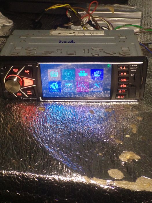 Автомагнитола с двд