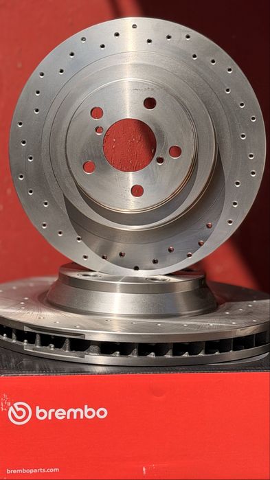 Безкоштовна доставка Brembo. Ексклюзивні гальмівні диски Subaru TRIBECA, FORESTER, LEGACY, LEVORG, WRX.