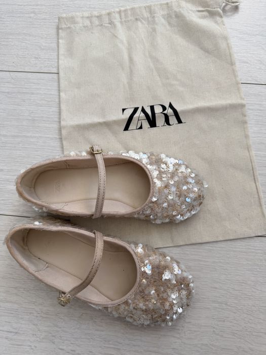 Балетки туфлі Zara (18,5 см) золоті з паєтками