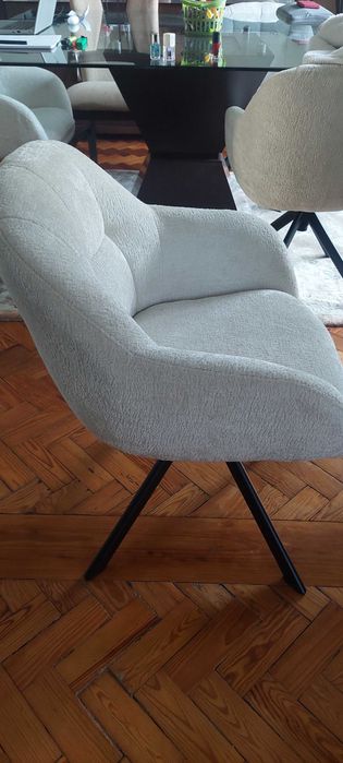 Cadeiras sala como NOVAS