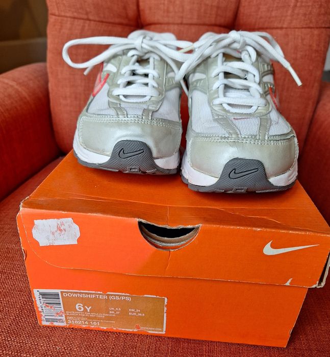 Sapatilhas / Ténis NIKE 38.5