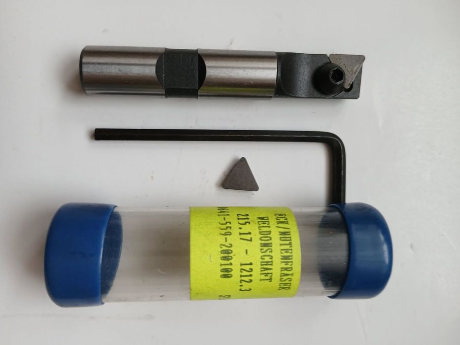 Frez składany z uchwytem walcowym Dolfamex