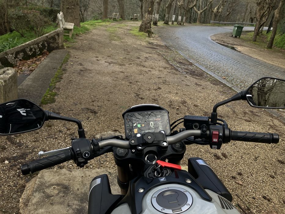 Honda CB650R E-Clutch