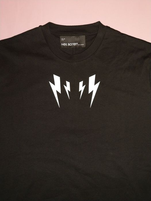 Wyprzedaż t-shirt męski Neil Barrett.