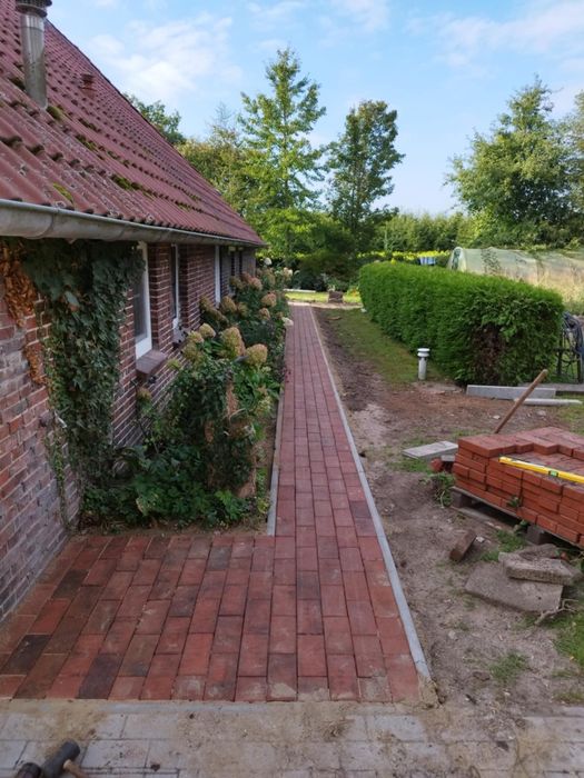 Brukarstwo – tarasy, opaski, chodniki | Solidnie i Terminowo