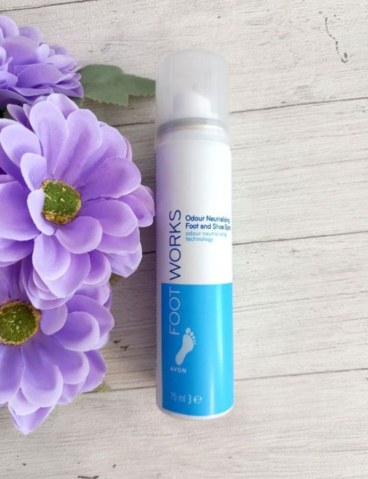 Dezodorant do stóp i obuwia spray Avon