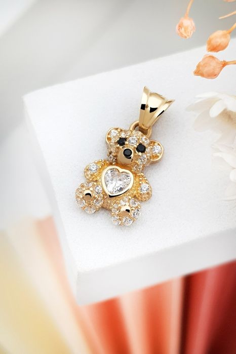 Zawieszka złota. Próba 585.