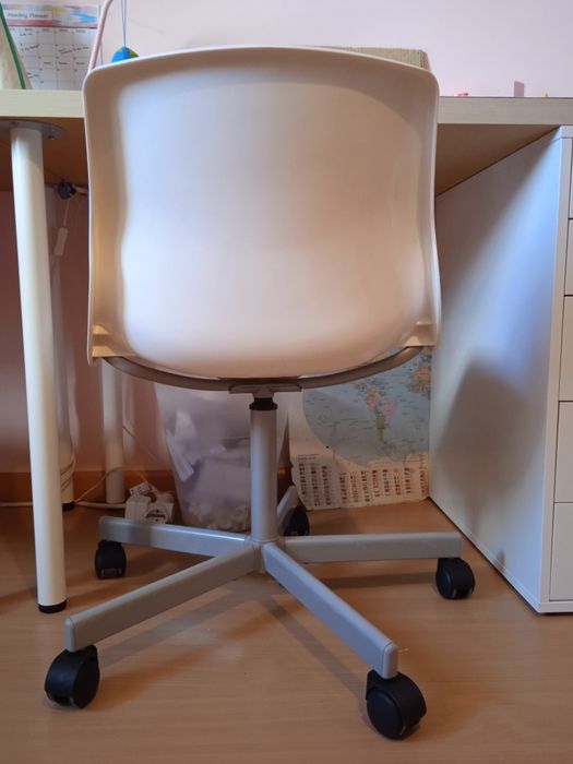Cadeira secretária ikea
