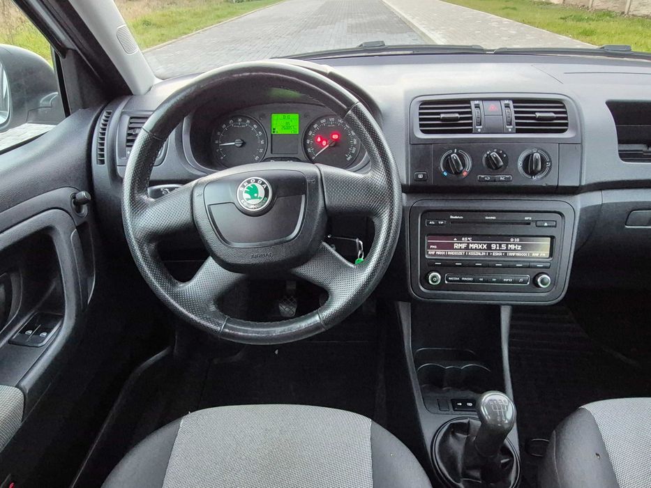 1.6 TDI**Nowy Rozrząd**Długo Opłaty**2011**Zarejestrowana**