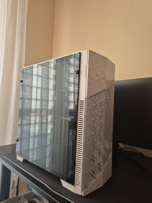Komputer stacjonarny