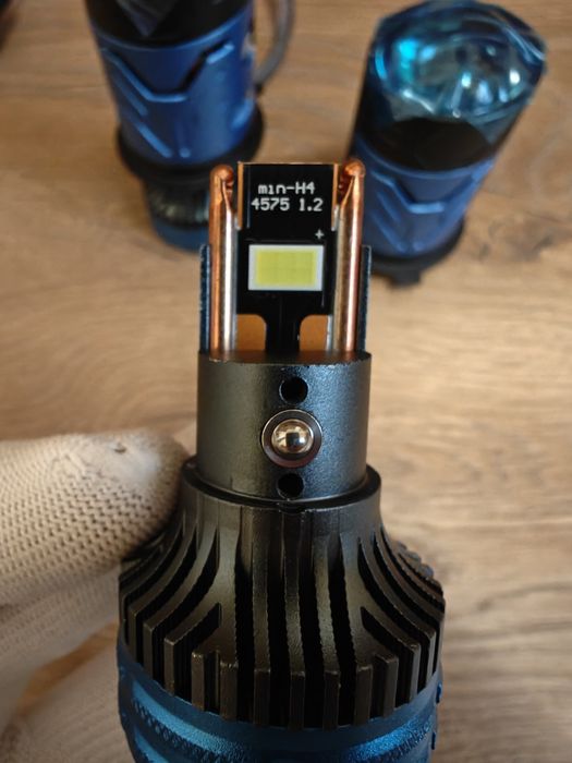 Міні Лінзи H4 LED F90, F90 mini, G2 шторка Чітка СТГ  Canbus. Комплект