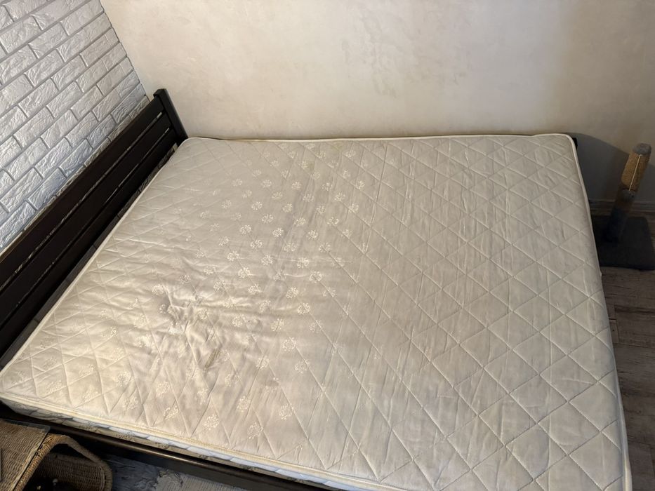 Матрас 200×160 б у