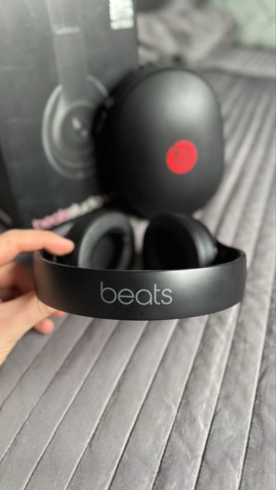 Beats by Dr. Dre Studio 2
