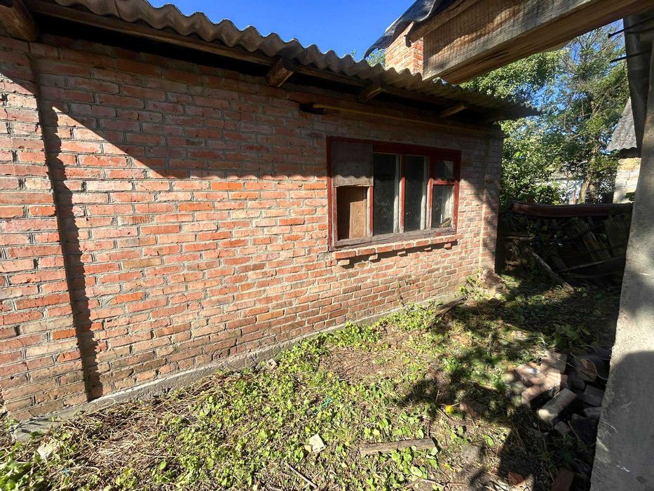 Під бізнес, частина житлового будинку в центральній частині м. Христинівка по вул. Соборна 43,6кв.м.