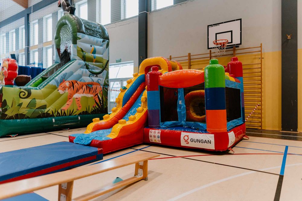 Wynajem zamków dmuchanych, dowóz, gratisy