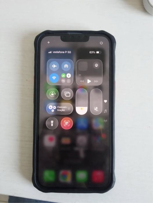 Iphone 13  impec negociável+ 2 capas e pelicula