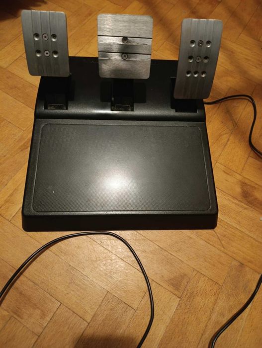Kierownica Thrustmaster t300 rs gt