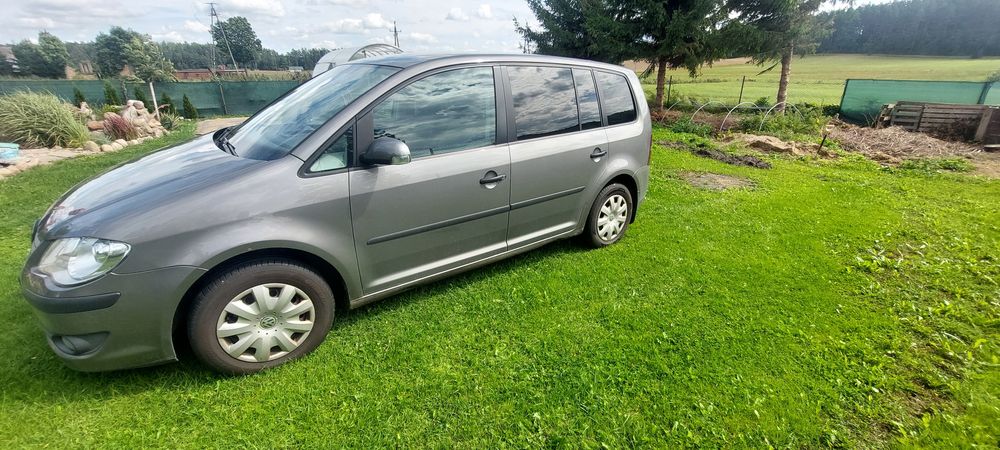Volkswagen Touran 1.9 tdi.