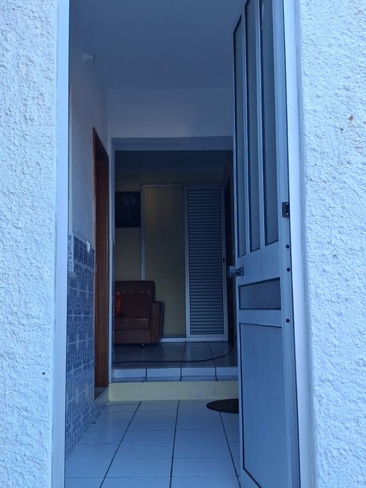 Arrendamento T2+Arrumação e terraço