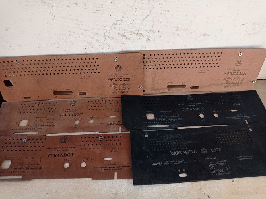 Tylne ścianki - stare radia lampowe