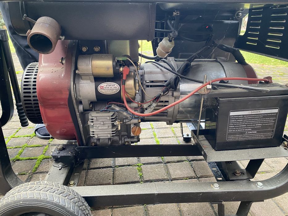 Генератор дизельний Ergo edw6000e