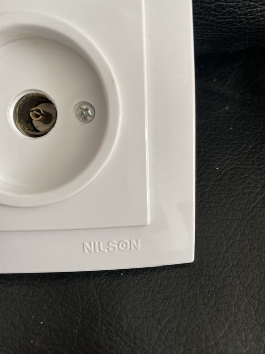 Nilson Touran 3 розетки і тв