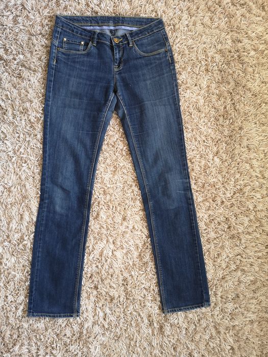 Damskie jeansy: RESERVED - rozm.38