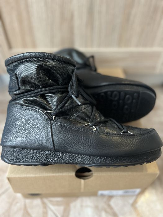 Оригінальні Moon Boot