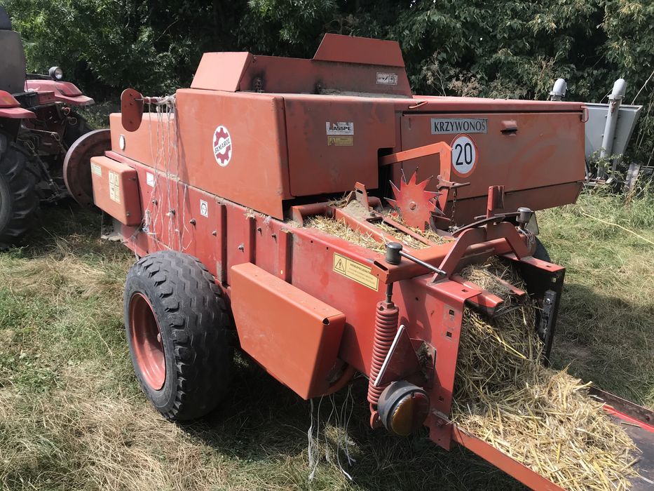 Продам тюкопрес famarol 511