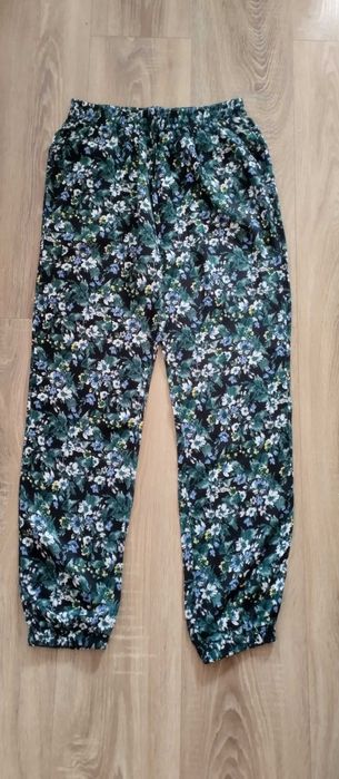 Spodnie damskie haremki w kwiaty M/38 shosho
