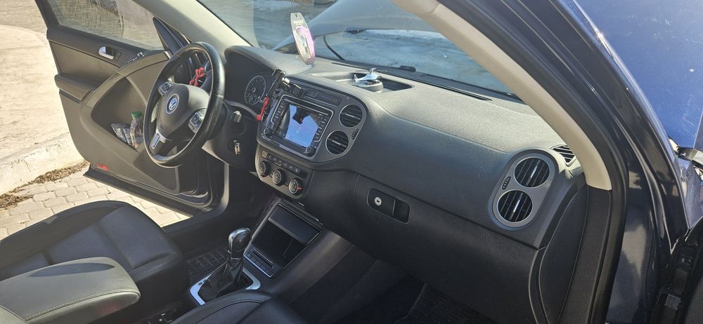 Продам Volkswagen Tiguan
