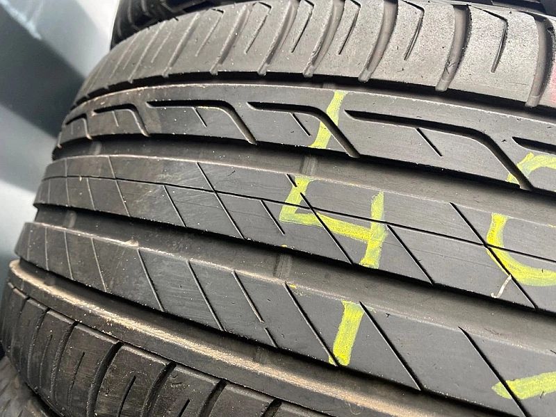 225/45/17 Bridgestone Turanza T001_5,8mm_4szt_(49)