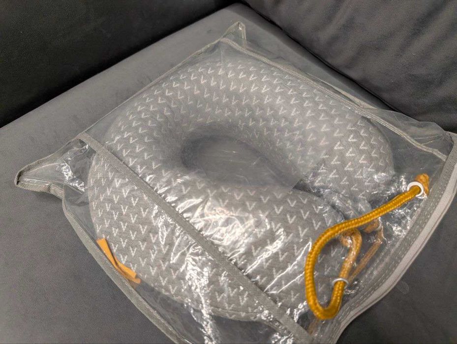 Подушка для шиї 30x33x9см WELLPUR STRANDA