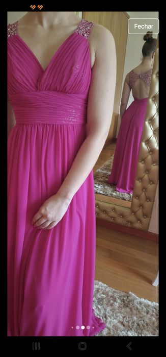 Vestido de costas abertas