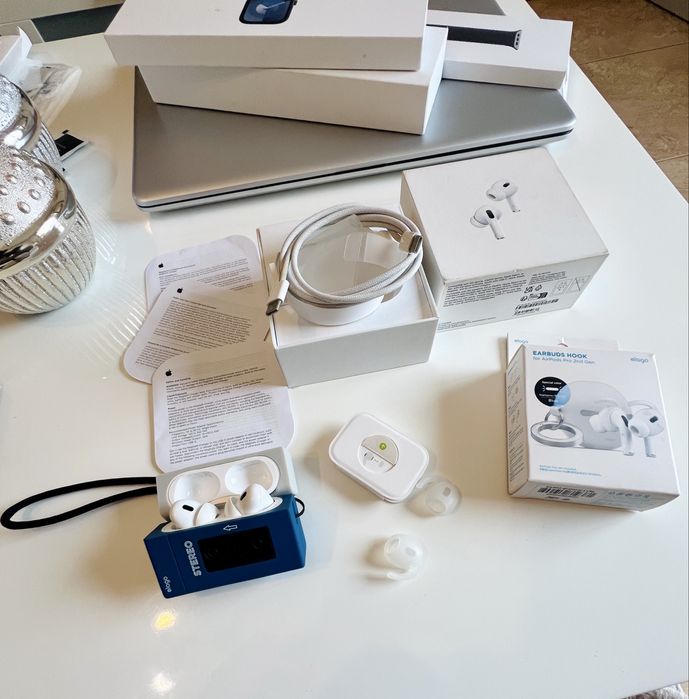 Vendo Airpods Pro 2 como Novo Genuinos Com Varios Acessorios