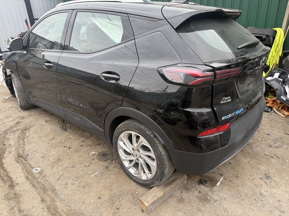 Bolt euv задній бампер 384А bolt euv задня кришка 384А Chevrolet Bolt EV EUV