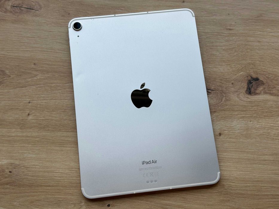 Tablet Apple iPad Air 5 gen. 64GB Wi-Fi + Cellular | BAT 94% | GW12M