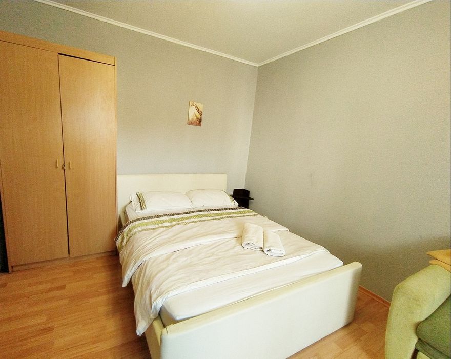 Посуточно,почасово 600грн.,Газ, Отопление,Воскресенка, м.Левобережна