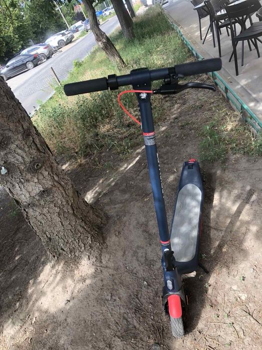 Продам электросамокат