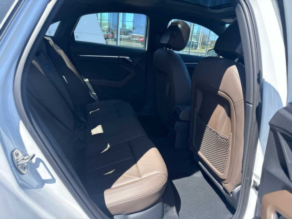 Audi A3      2024