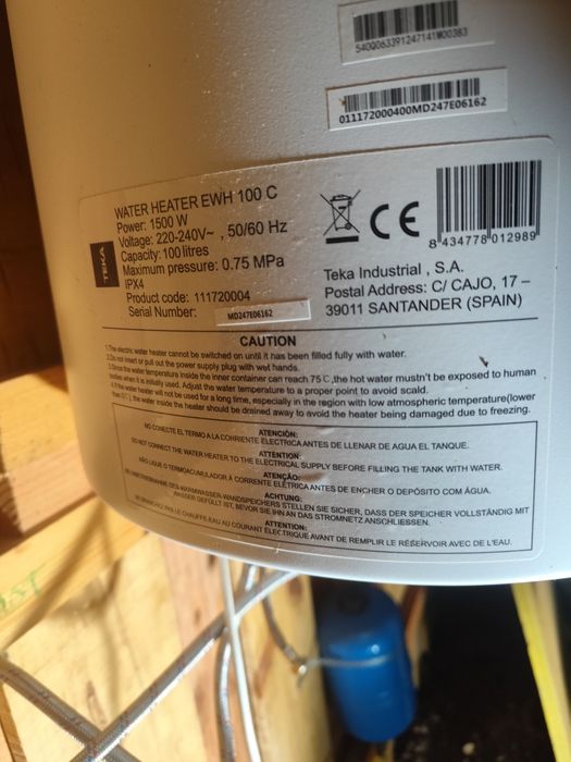 Termoacumulador/ water heater 1500w. 100L